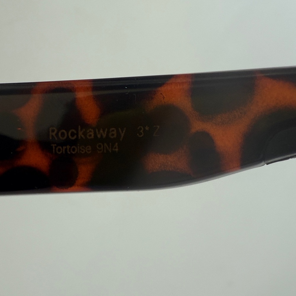 SMITH Tortoise Shell Sunglasses - image 3
